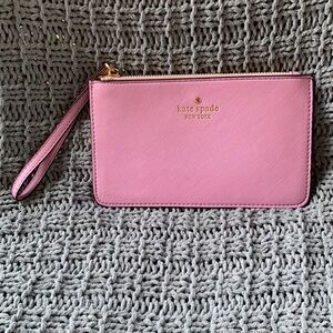 Kate Spade ♠️ Pink Wristlet